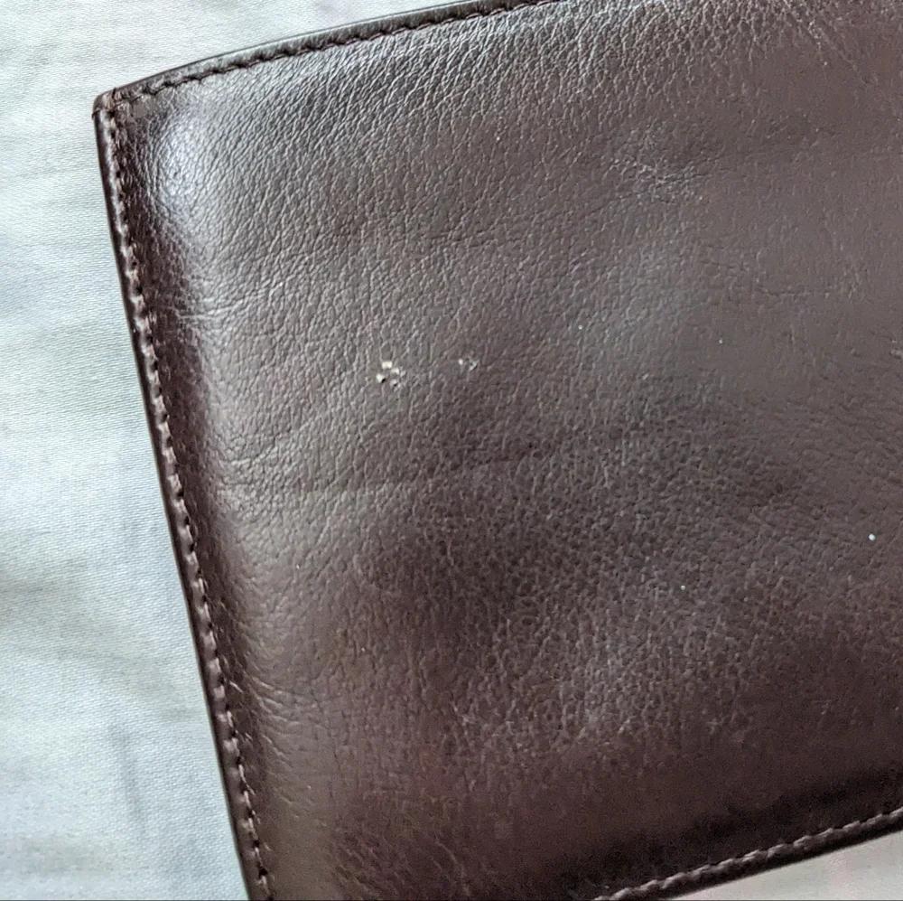 EUC Guy Laroche men's bi-fold wallet dark brown, leather